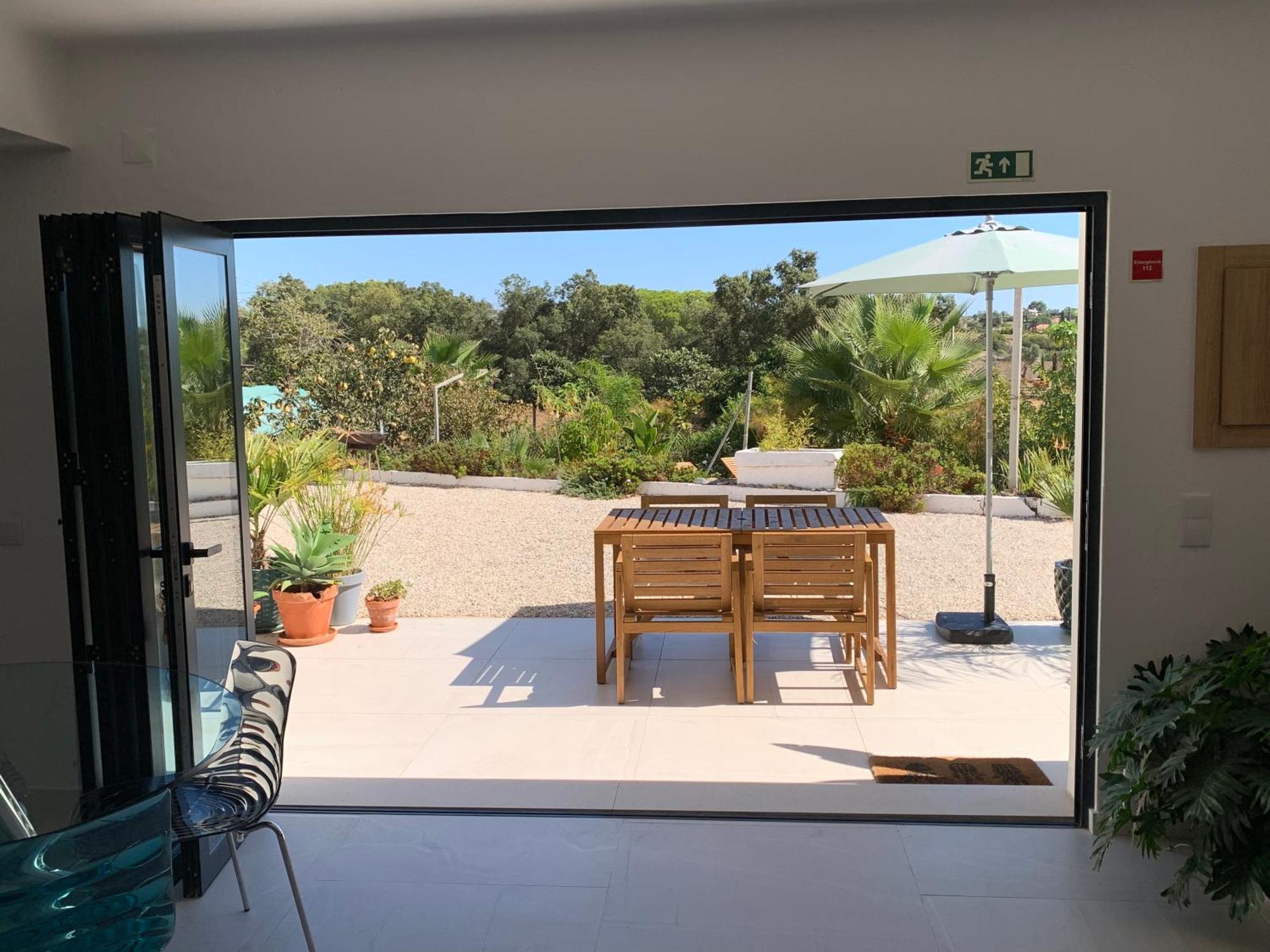A Tranquil Garden Apartment, Carvoeiro - Benagil المظهر الخارجي الصورة